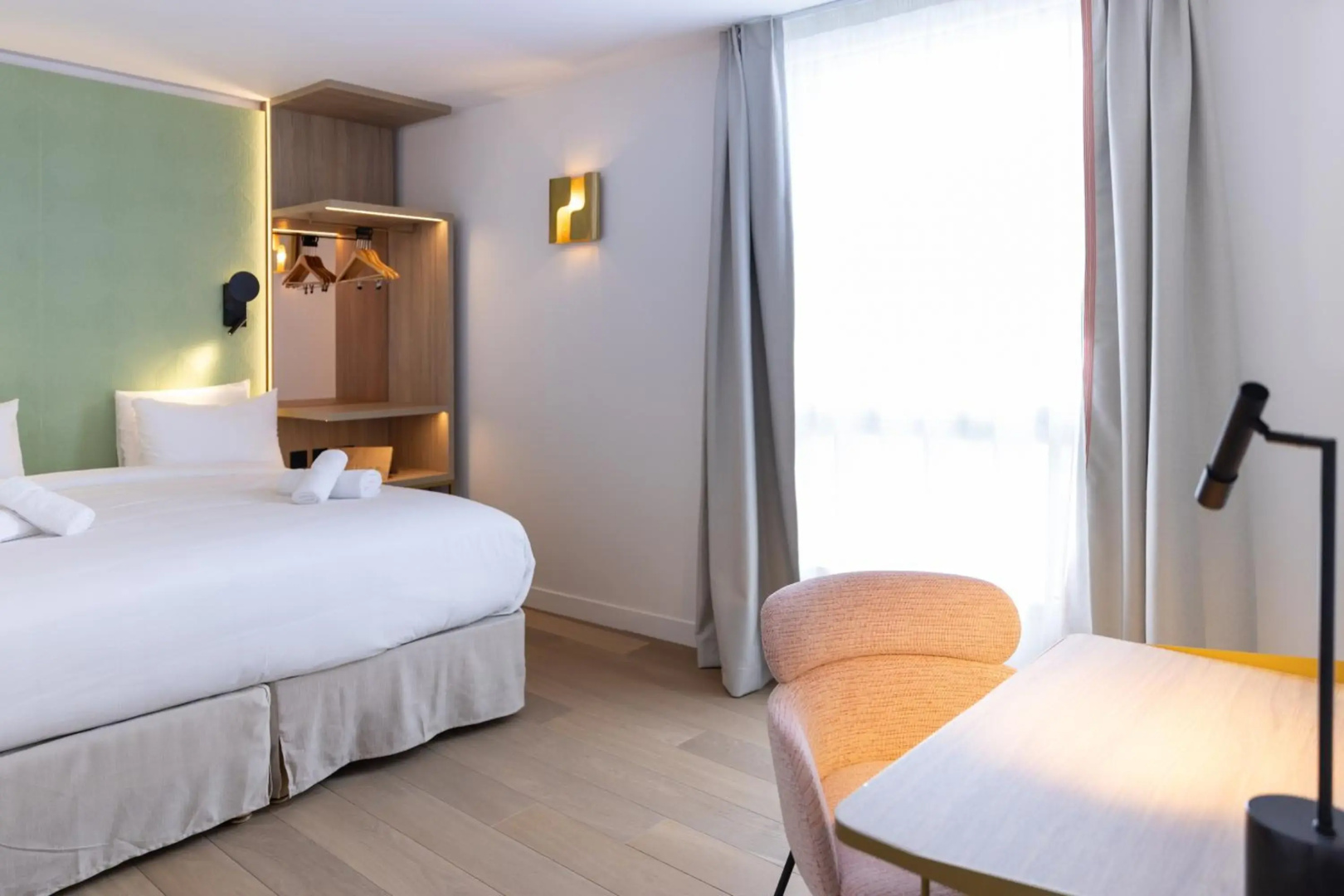 Kyriad Prestige Asnieres-sur-seine