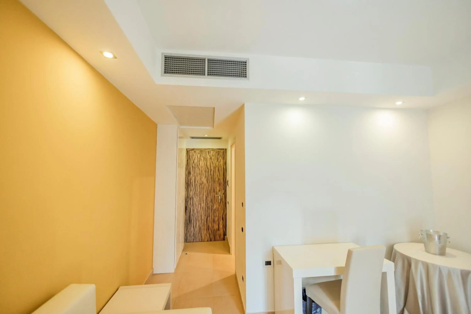 Prince Franklyn Hotel
