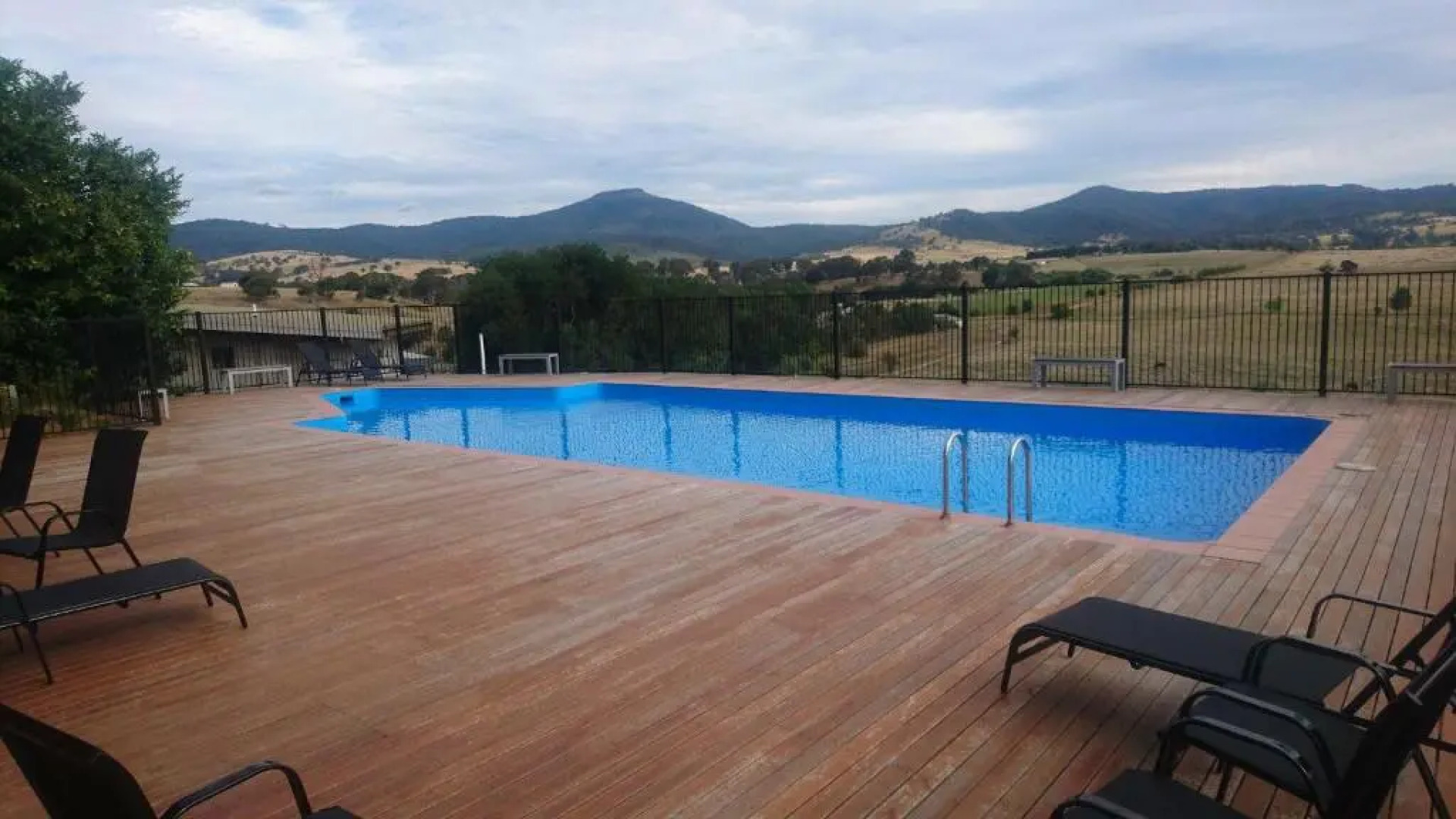 ELM Riverside Accommodation