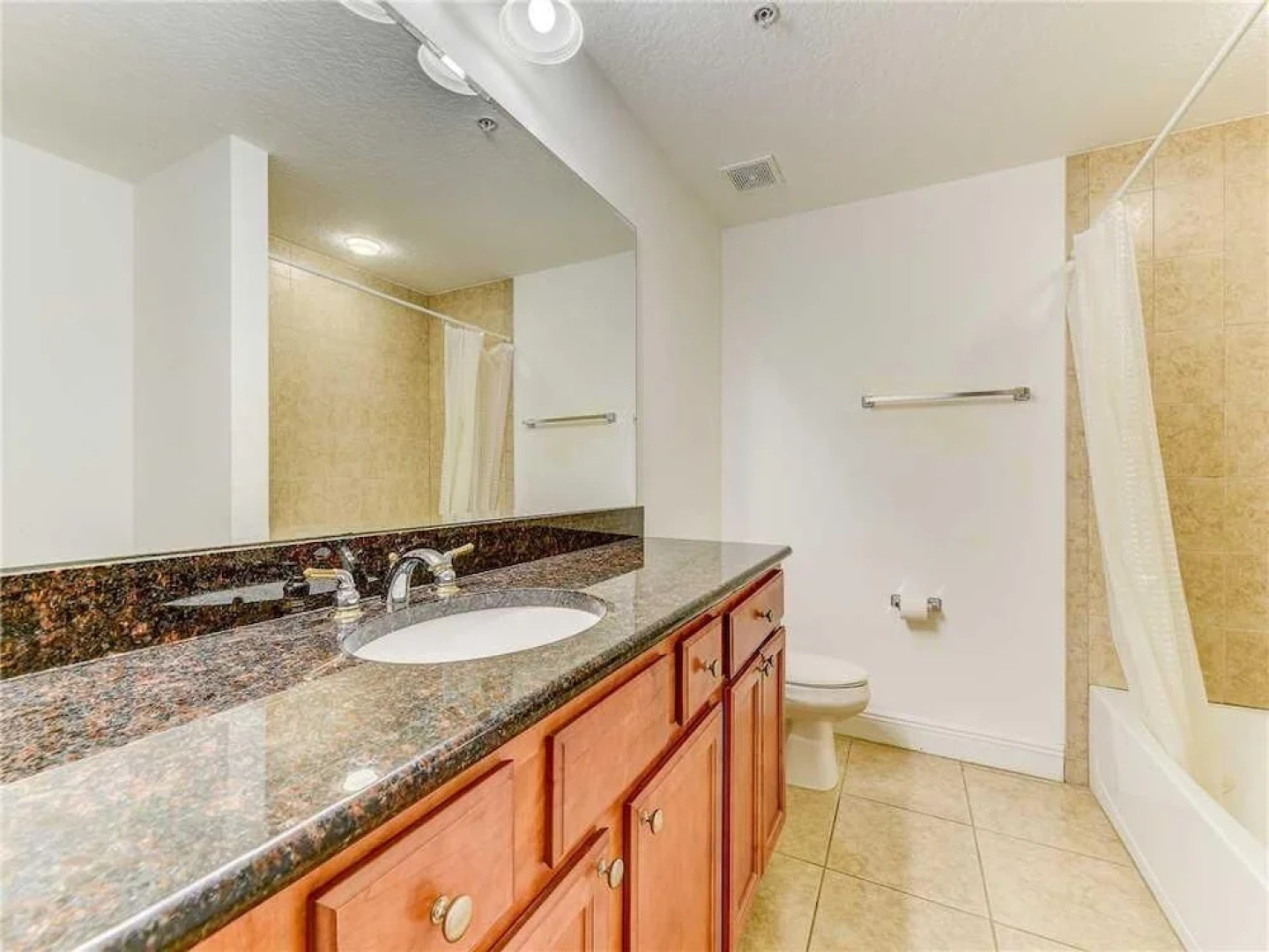 Sanibel 702 - Three Bedroom Condo