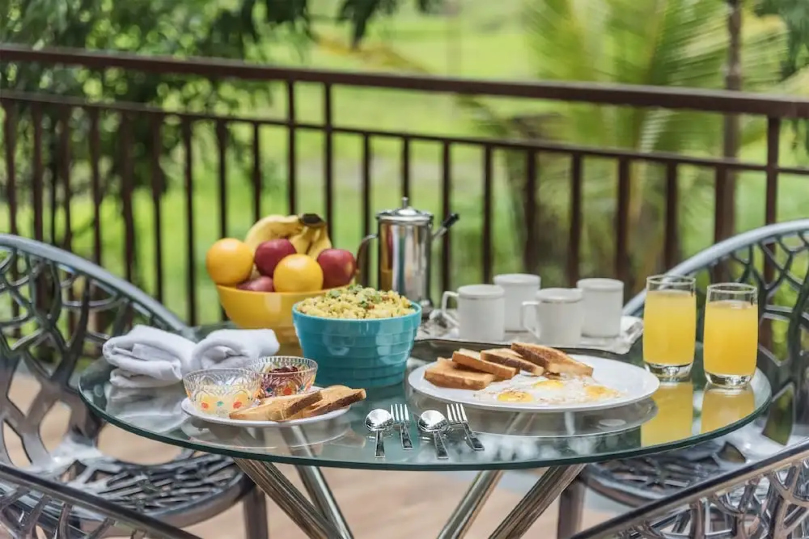 CosmicStays Casa Ivory Pool Villa Mulshi