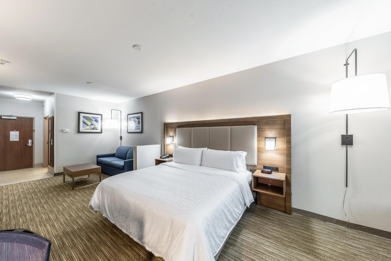 Holiday Inn Express & Suites Fort Worth - Fossil Creek by IHG