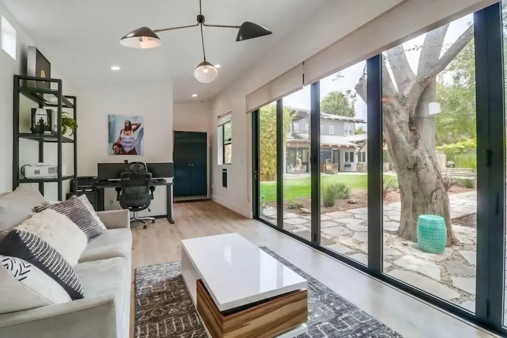 1155 Hymettus Ave 4 Bedroom Home by Redawning