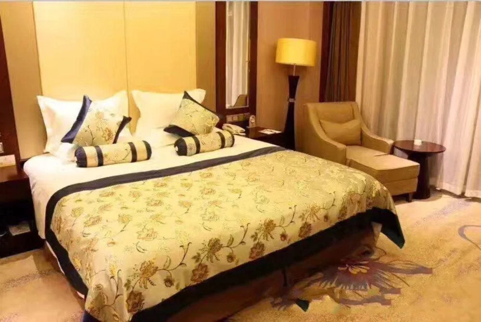 Ningxia Xigang Airlines Hotel