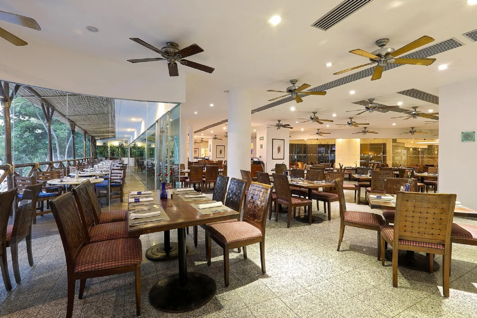 Hotel Emporio Acapulco