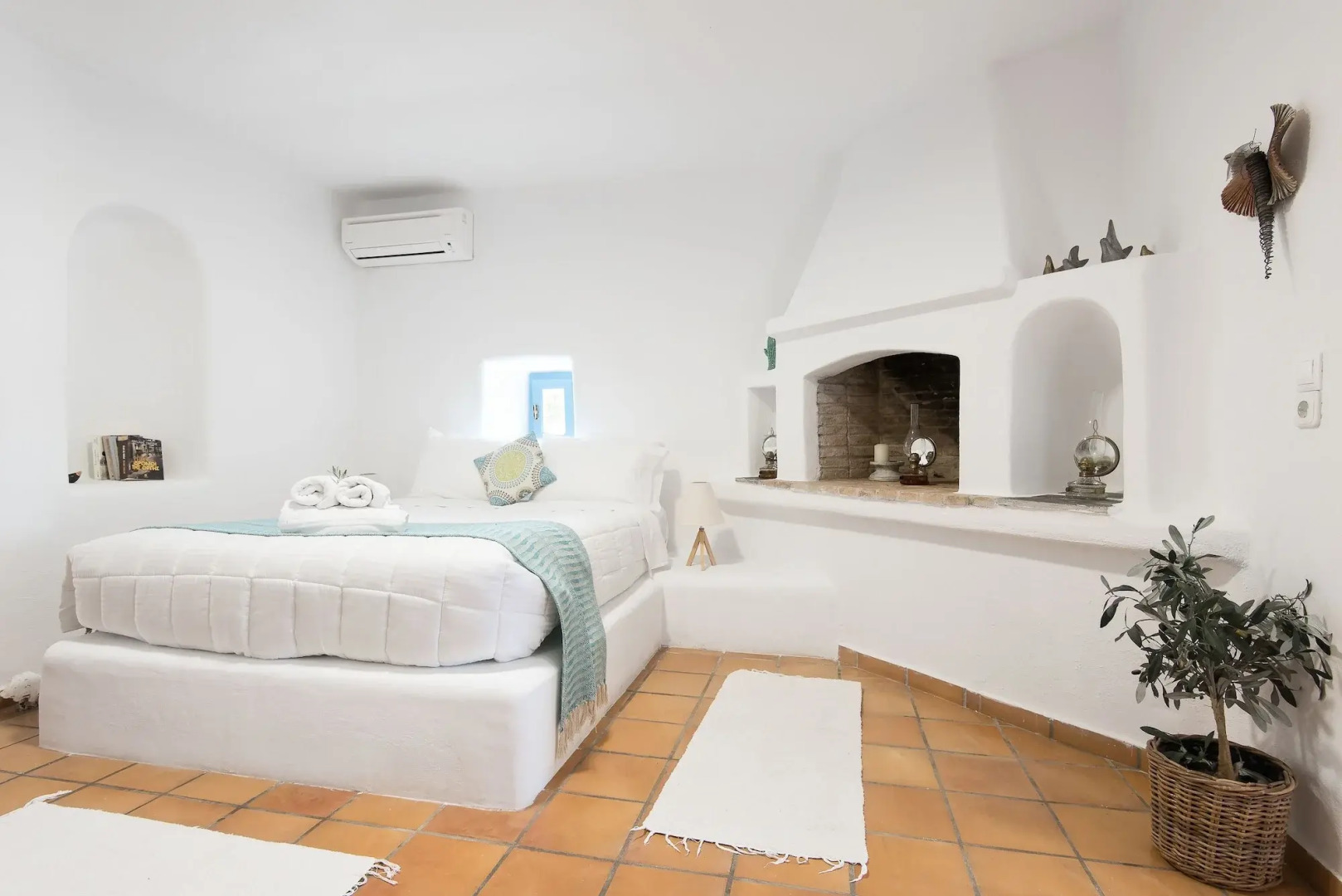 Anerousses Mykonian Traditional Houses