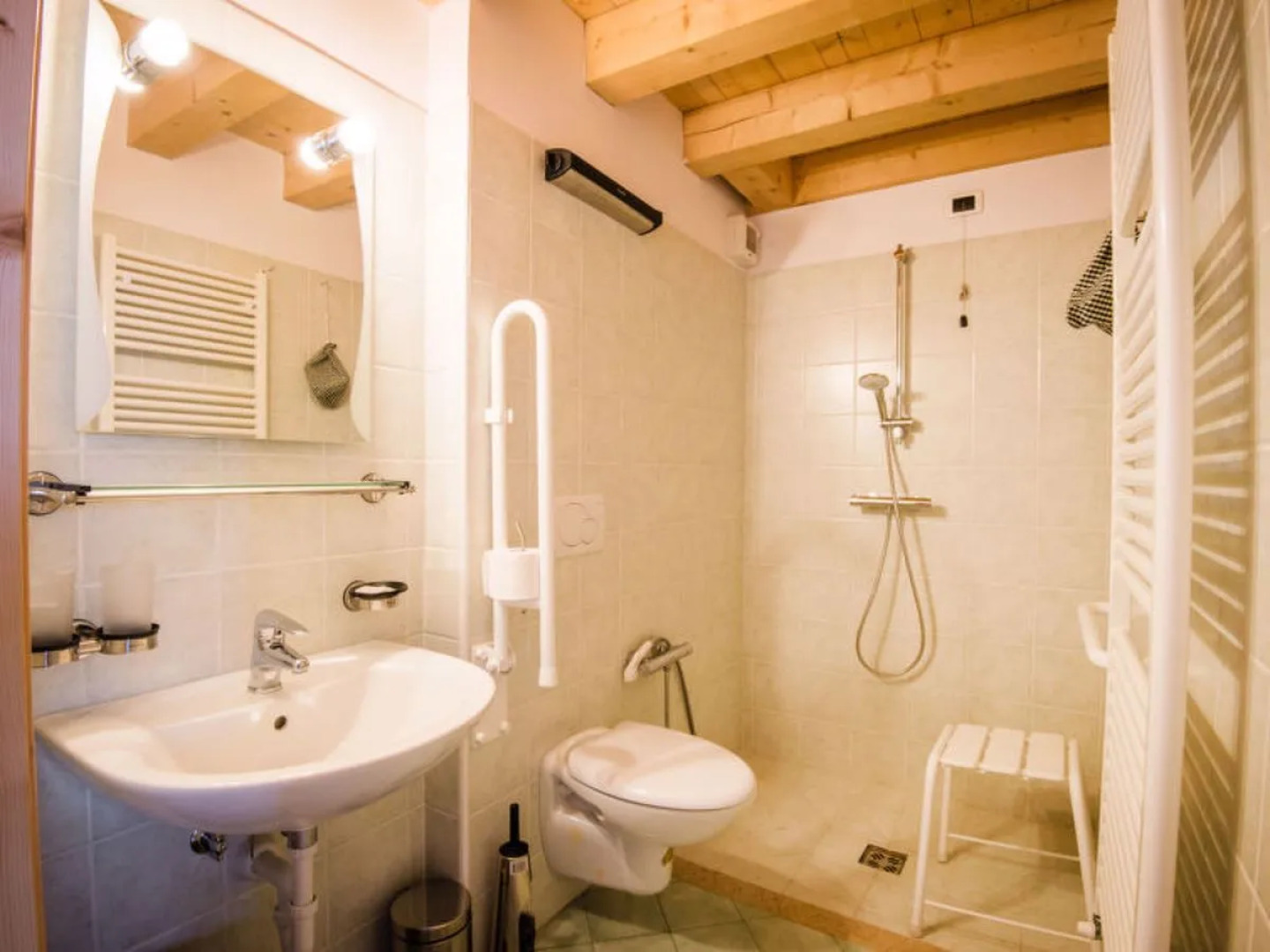 Albergo Diffuso - Cjasa Ustin 31689