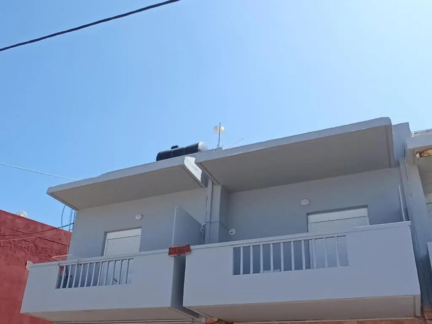 The Twins - Seaside Apartments - 1