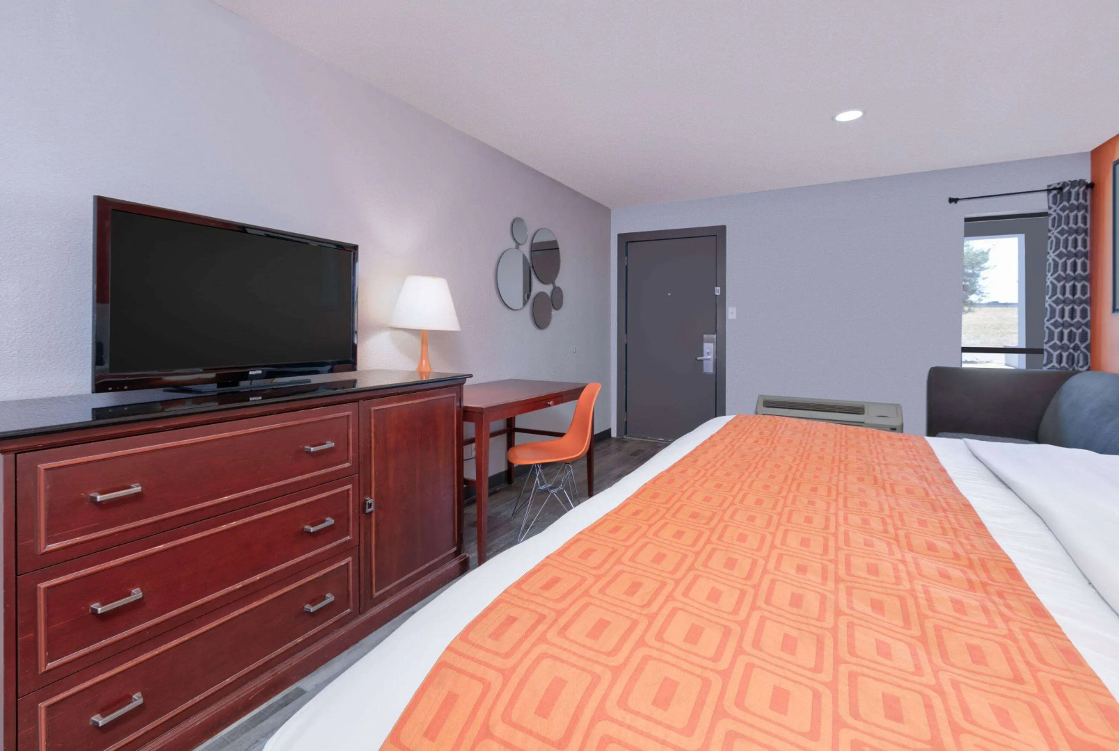 Howard Johnson by Wyndham San Marcos