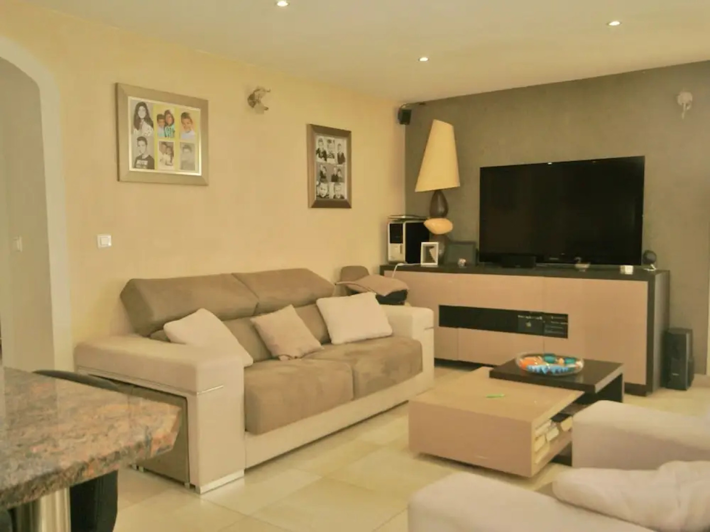 Cozy Holiday Home in Carqueiranne With Swimming Pool