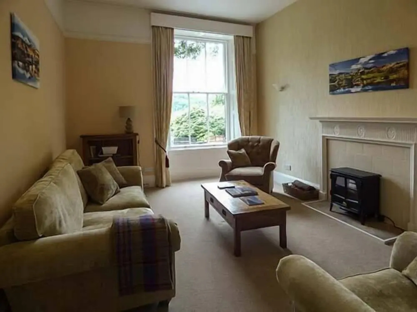 White Moss, Wood Close