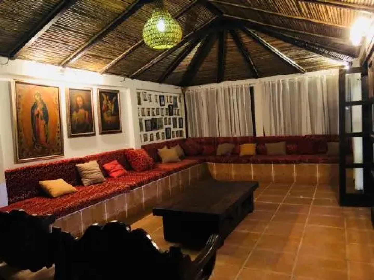 Entre Los Arboles Hotel