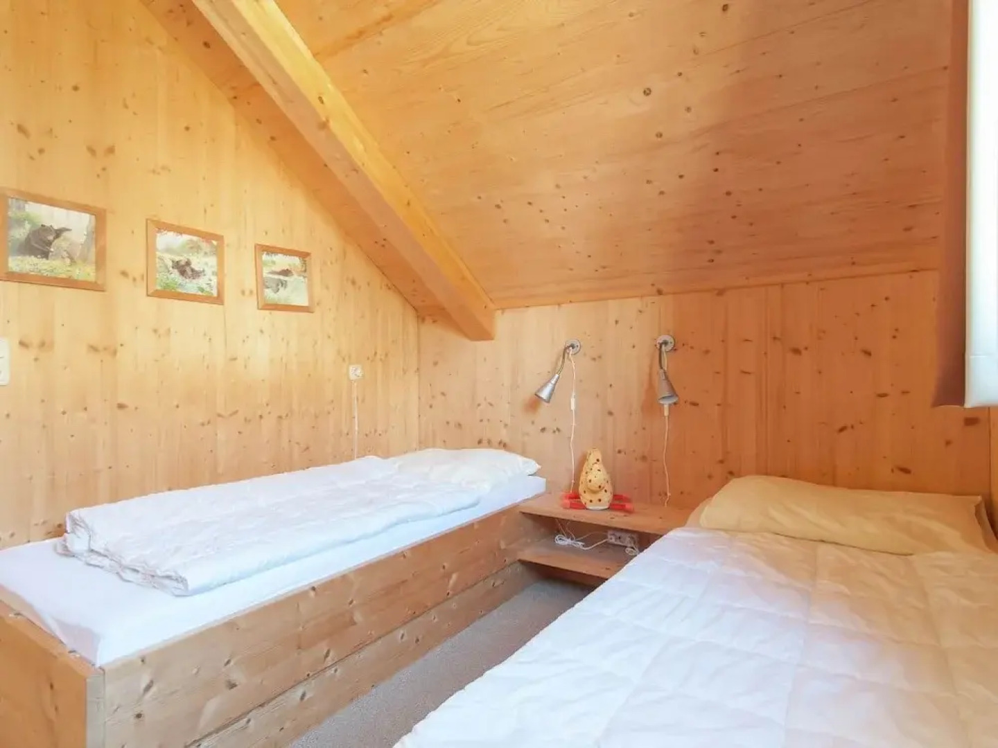 Charming Chalet With Terrace