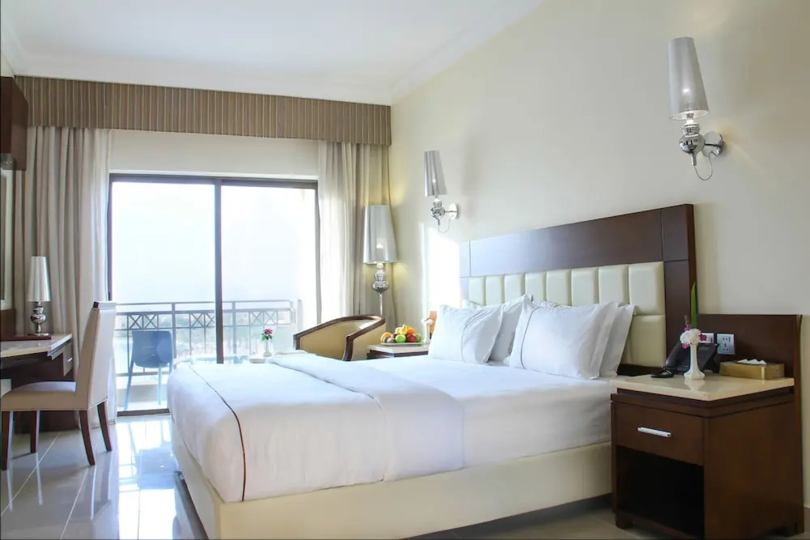 Lagoon Hotel & Resort