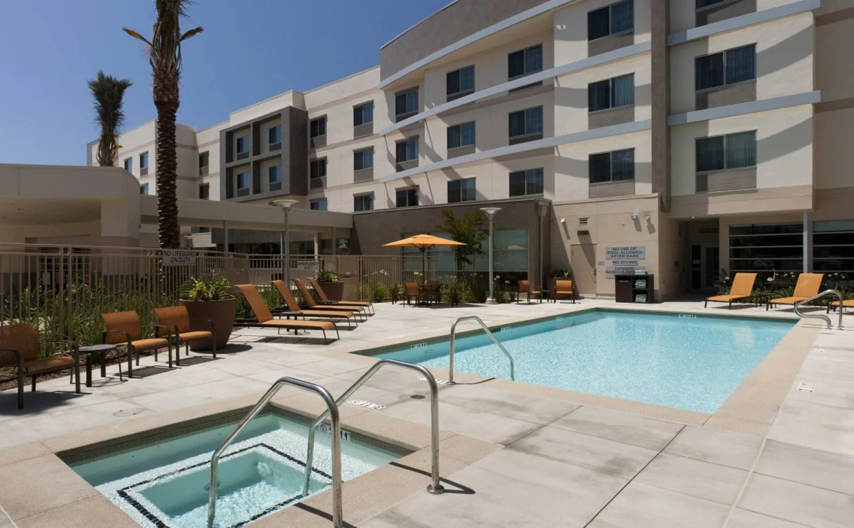 Courtyard by Marriott Santa Ana Orange County