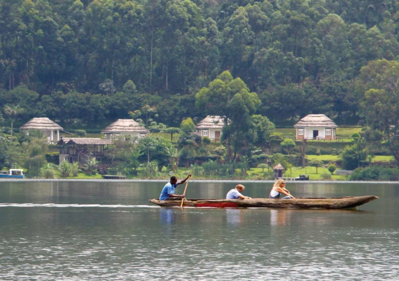 Bunyonyi Safaris Resort