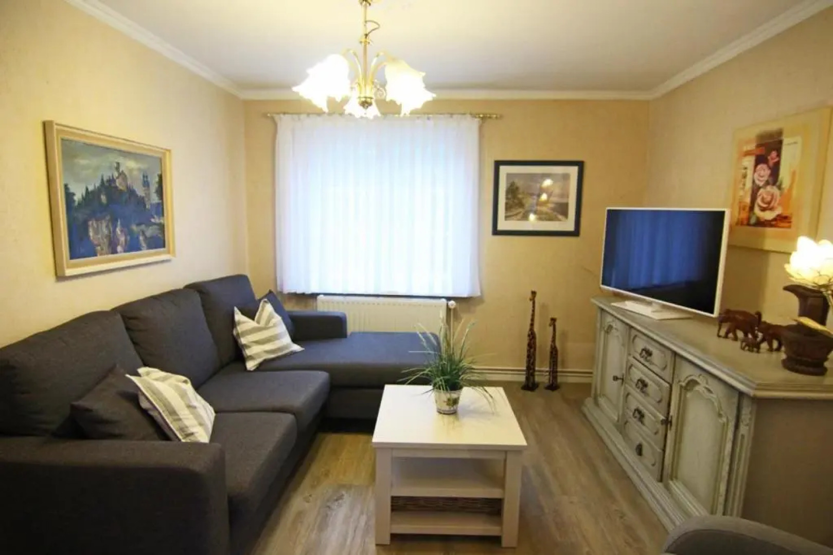 Lisa-im-alten-Friesenhaus