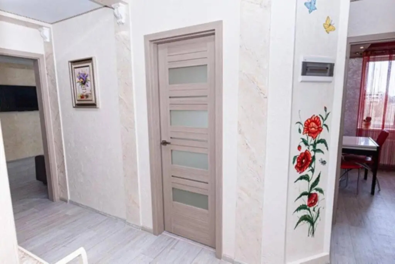 Тараскова 16, Люкс, ЮЗР