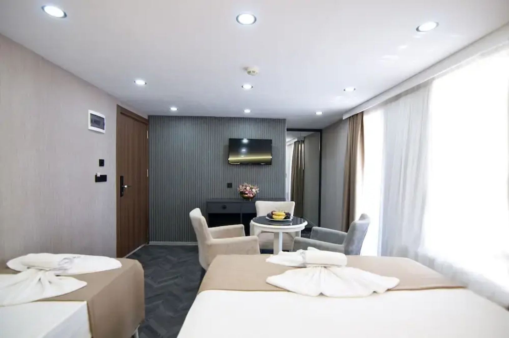 Grand Bagoz Hotel