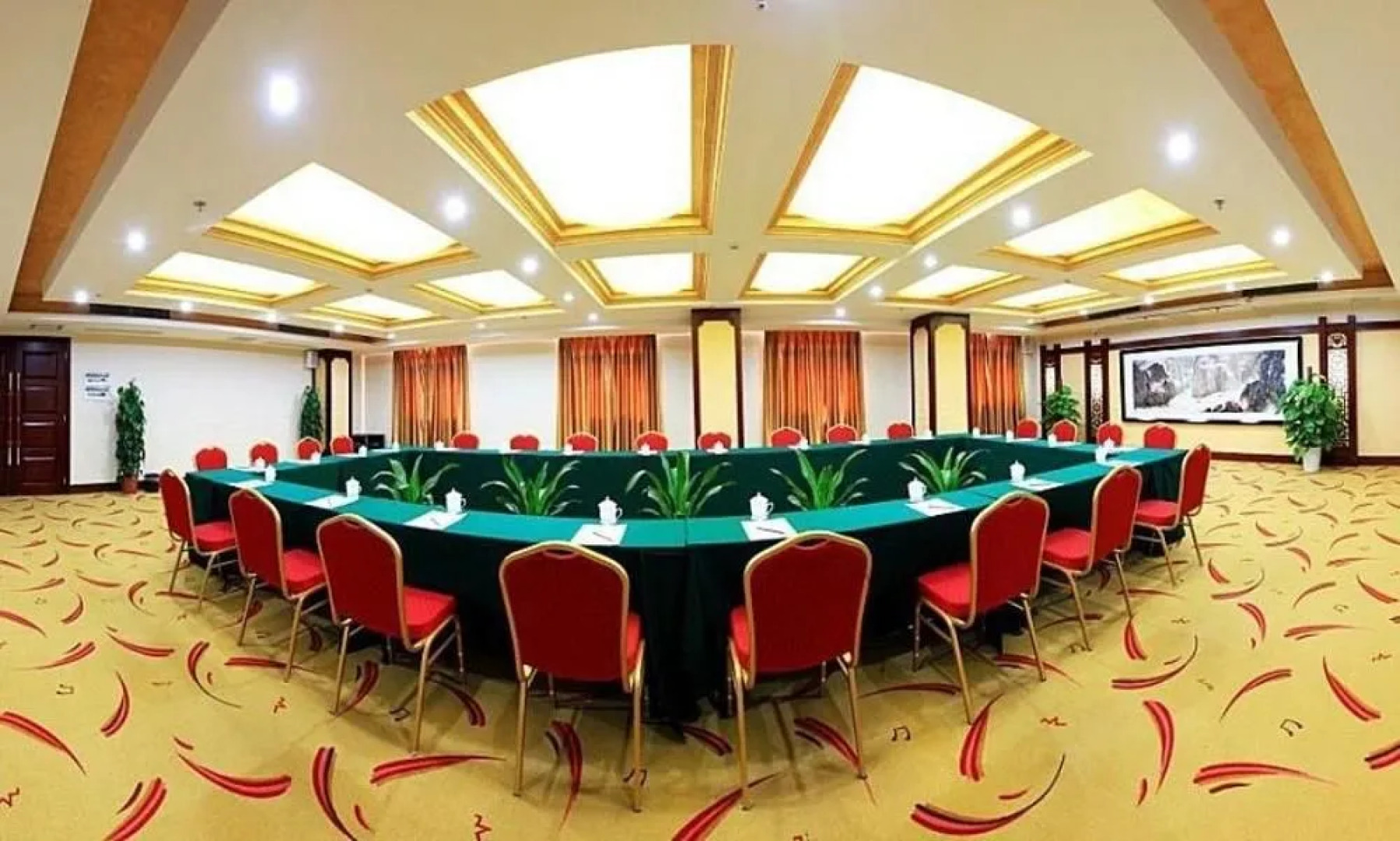 Century Garden Hotel