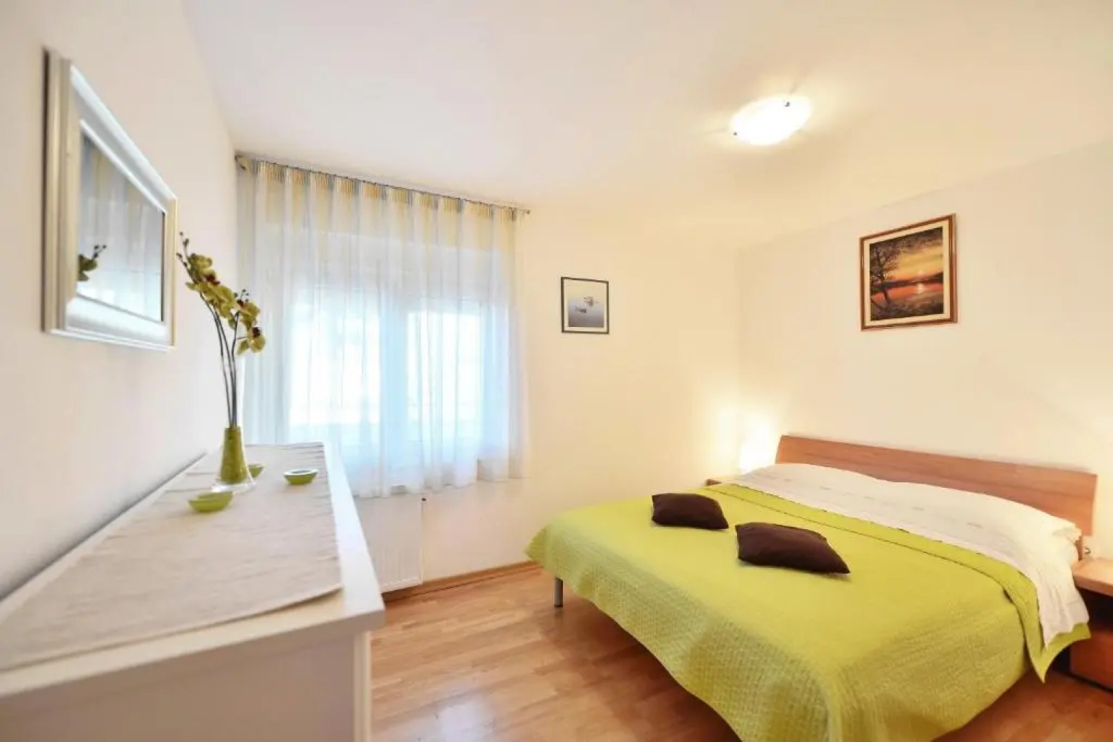 Apartments Vukasović