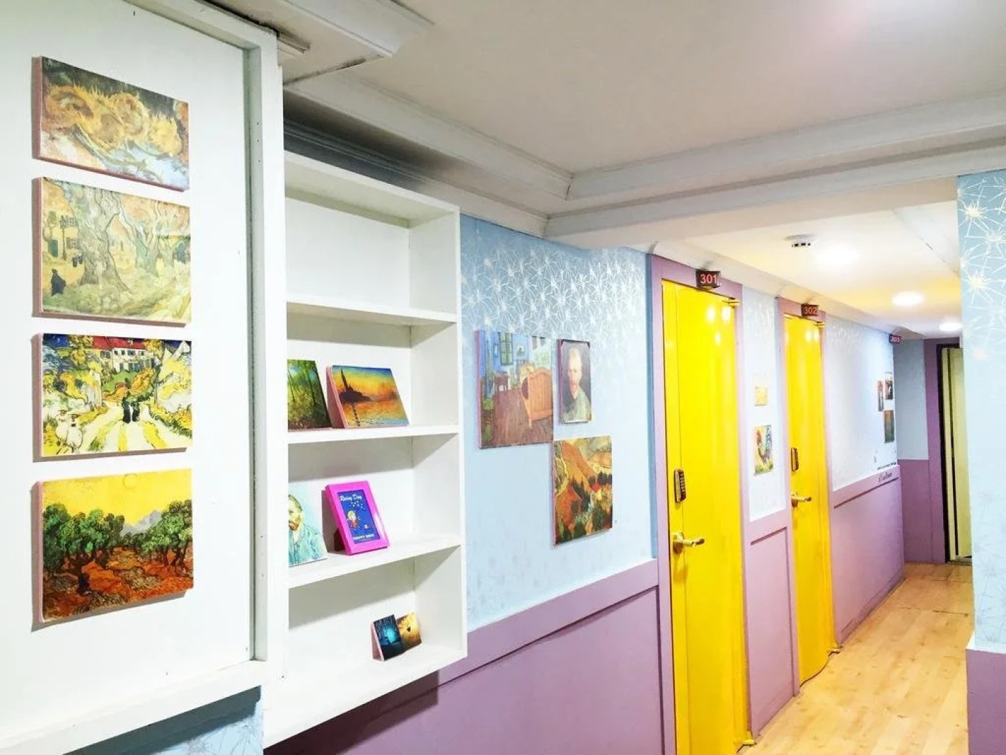 Hurrah in Seaside 344726 by RedAwning