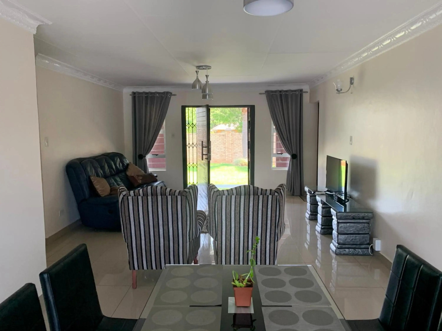 Guest House Kestrels