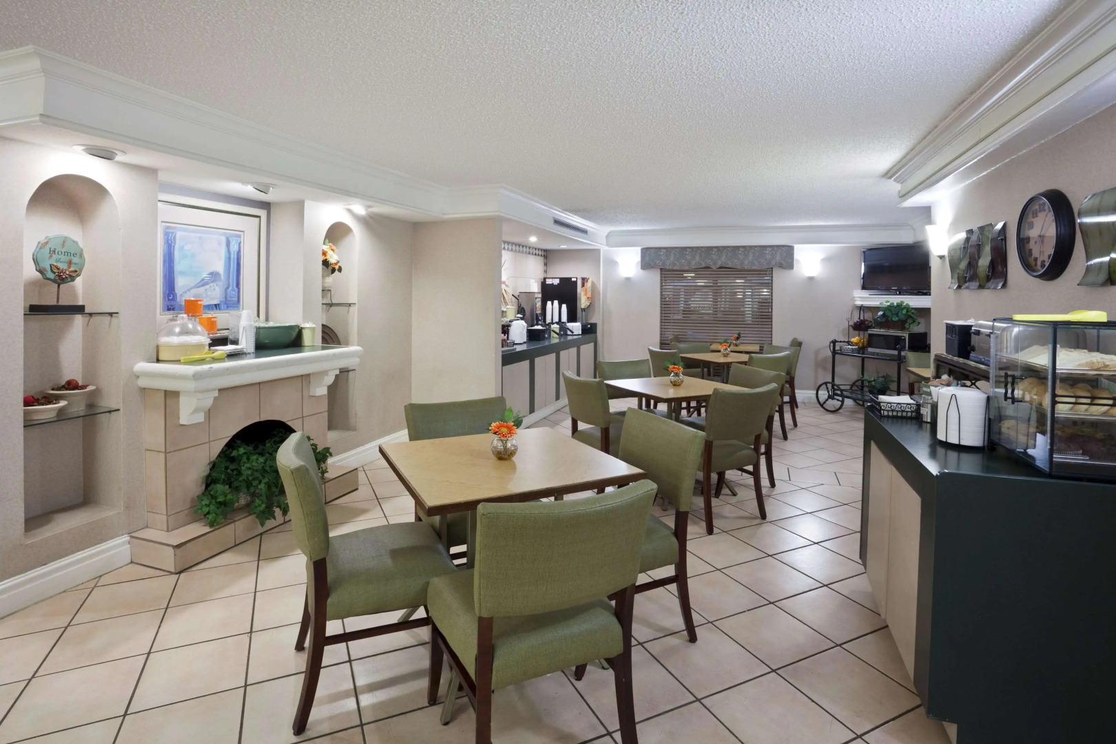 La Quinta Inn by Wyndham Omaha West