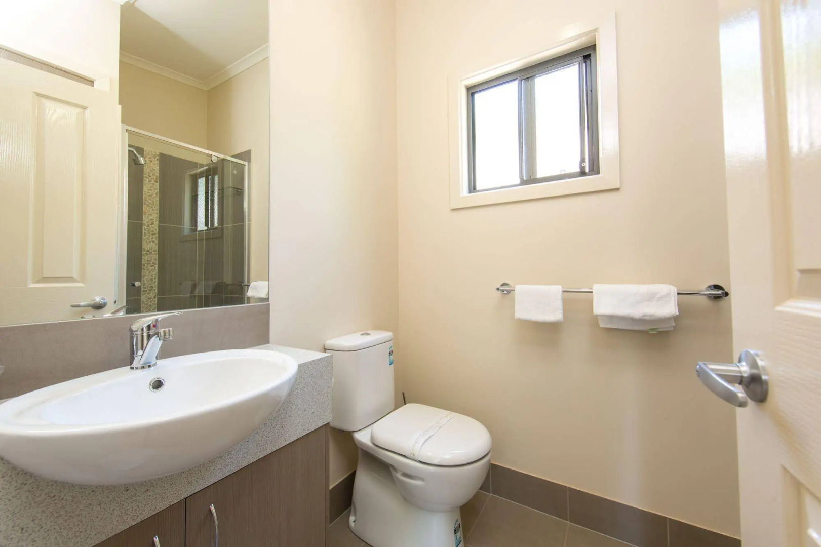 Discovery Parks - Lake Hume, Victoria