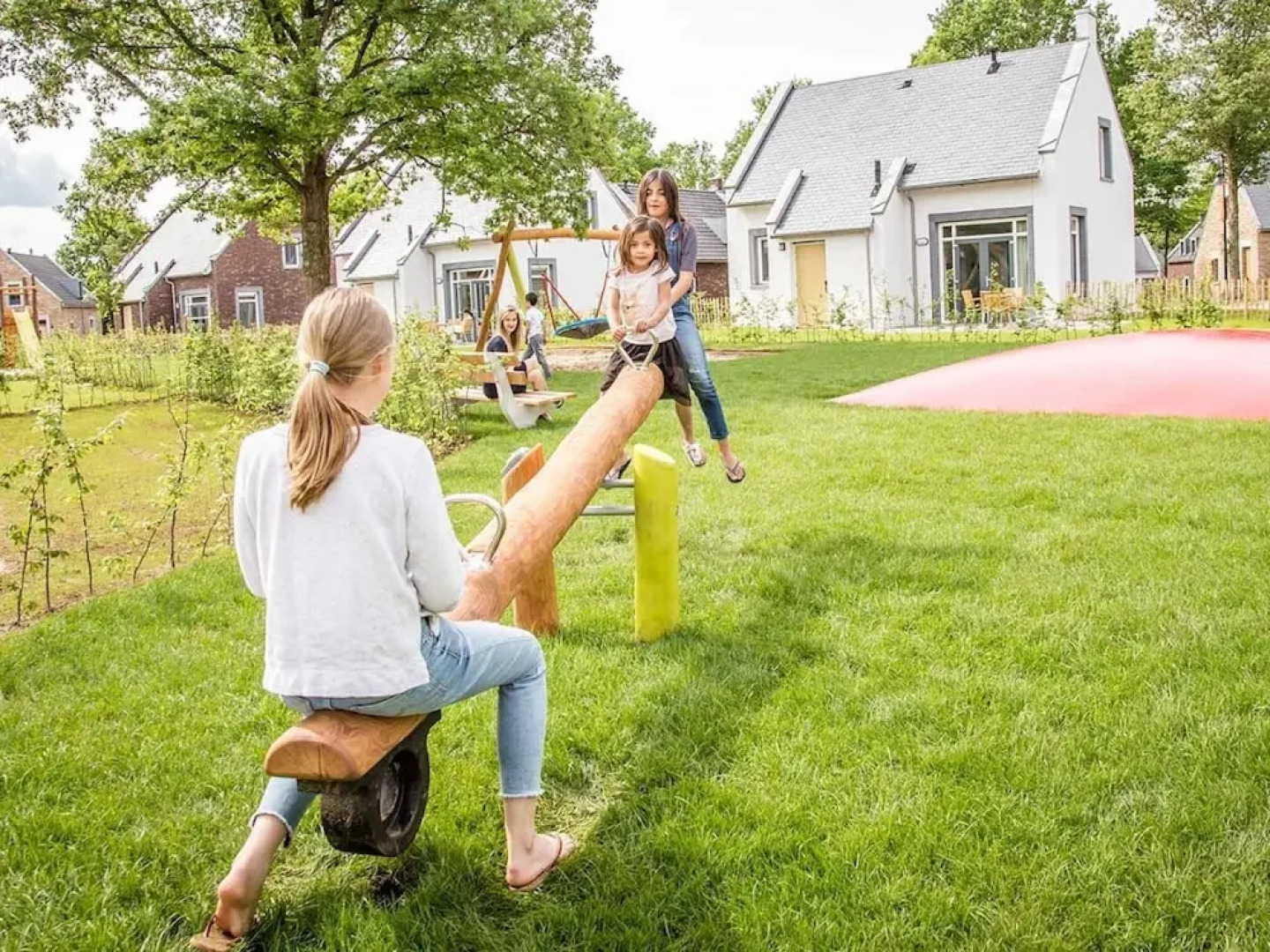 Luxurious Home With Bubble Bath