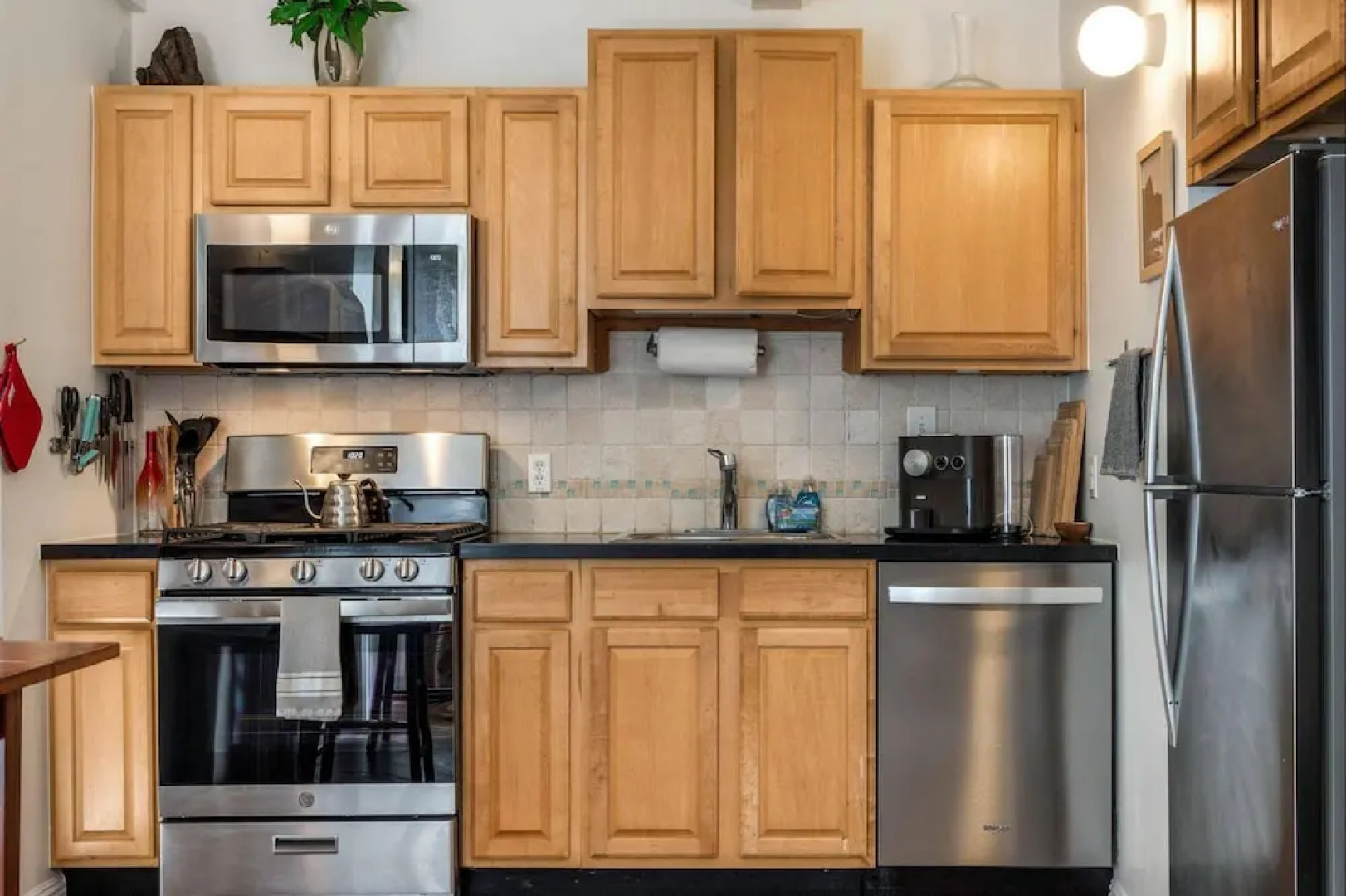 Big Island Kona Mansions 110c by Coldwell Banker Island Vacations