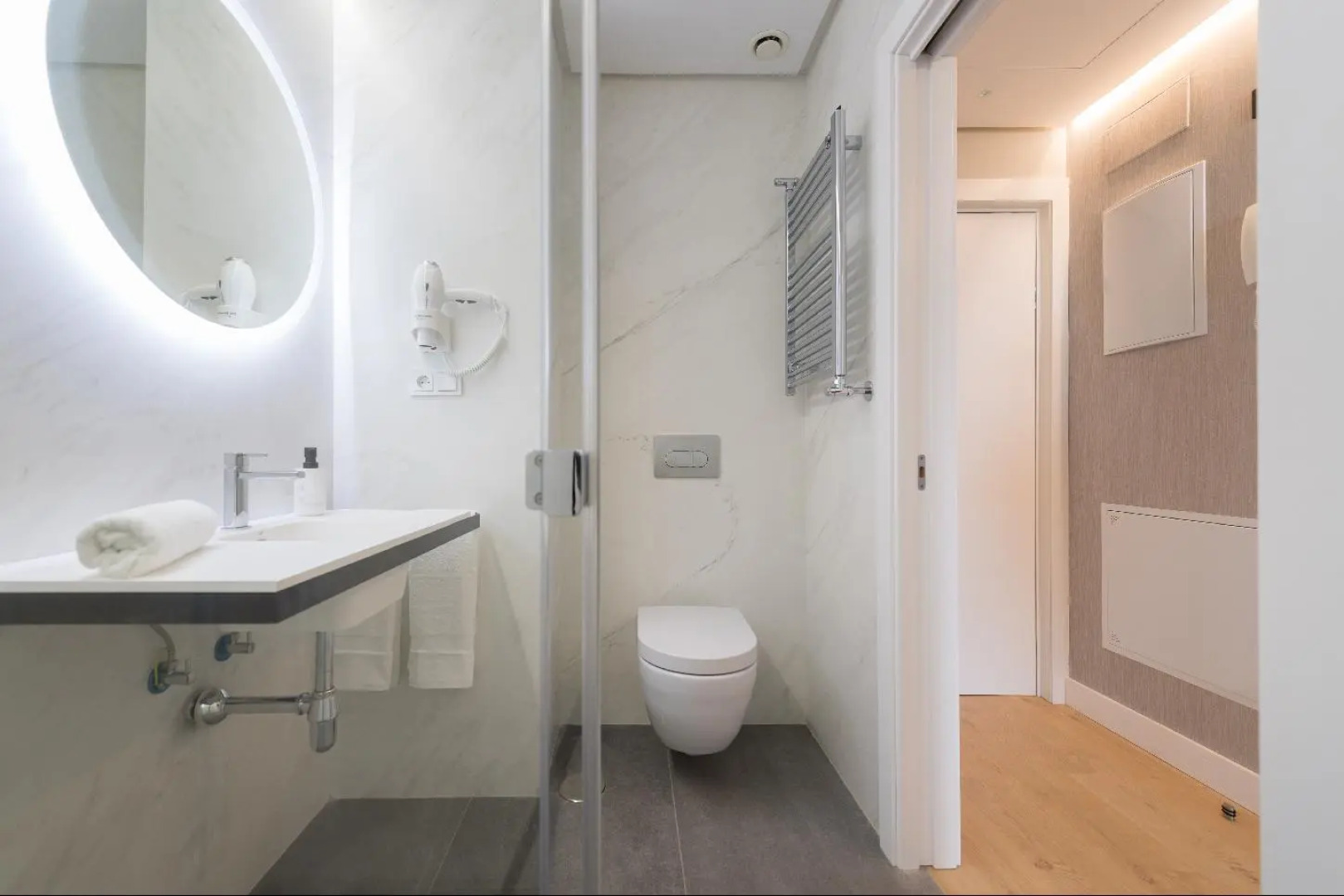 La Marine Luxury Apartments