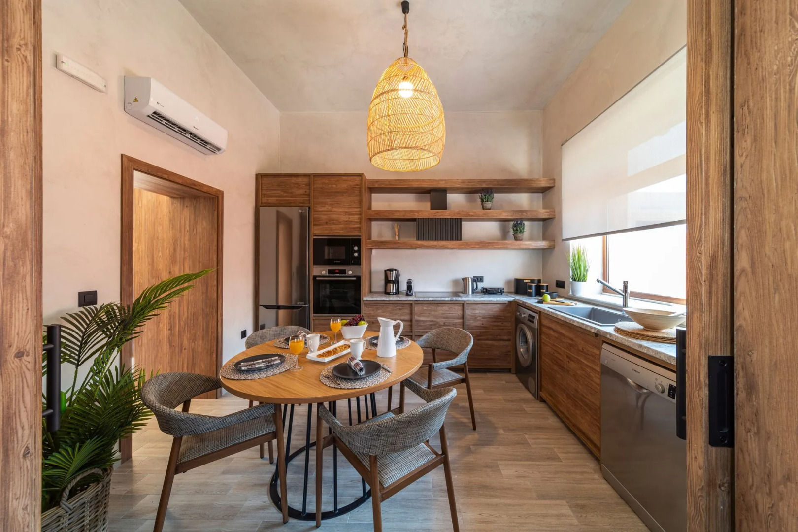 Kattavia Villas & Houses