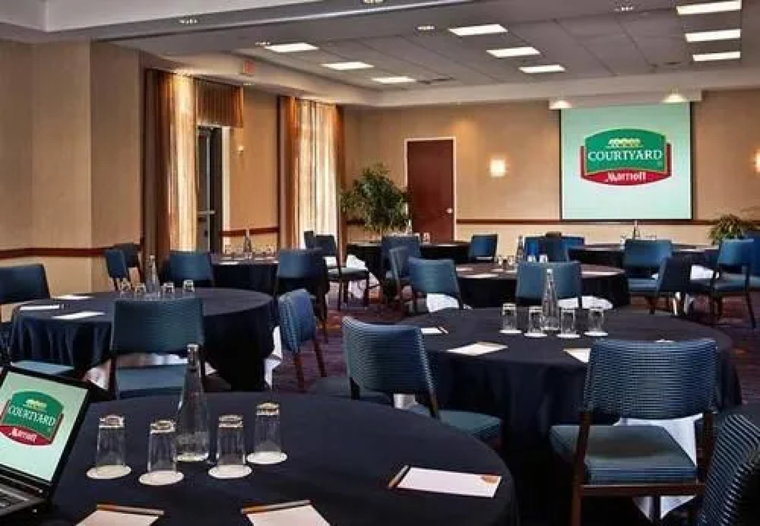 Courtyard Dunn Loring Fairfax