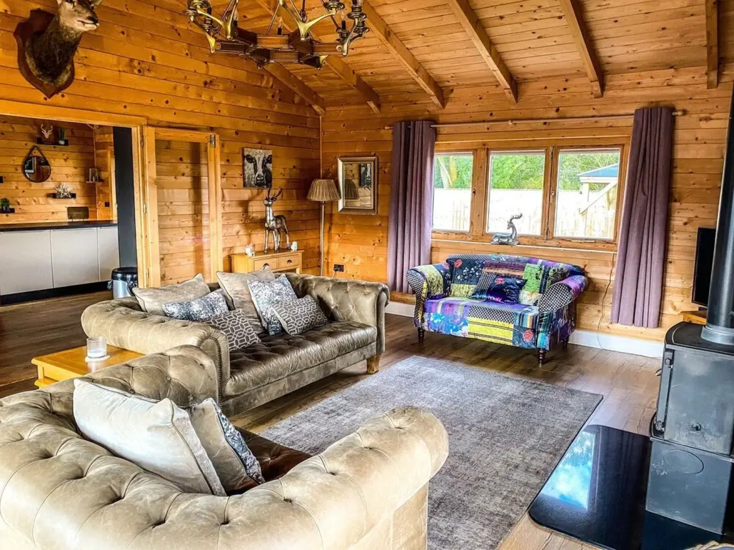 Beautiful 3-bed Luxury Private Lodge in York