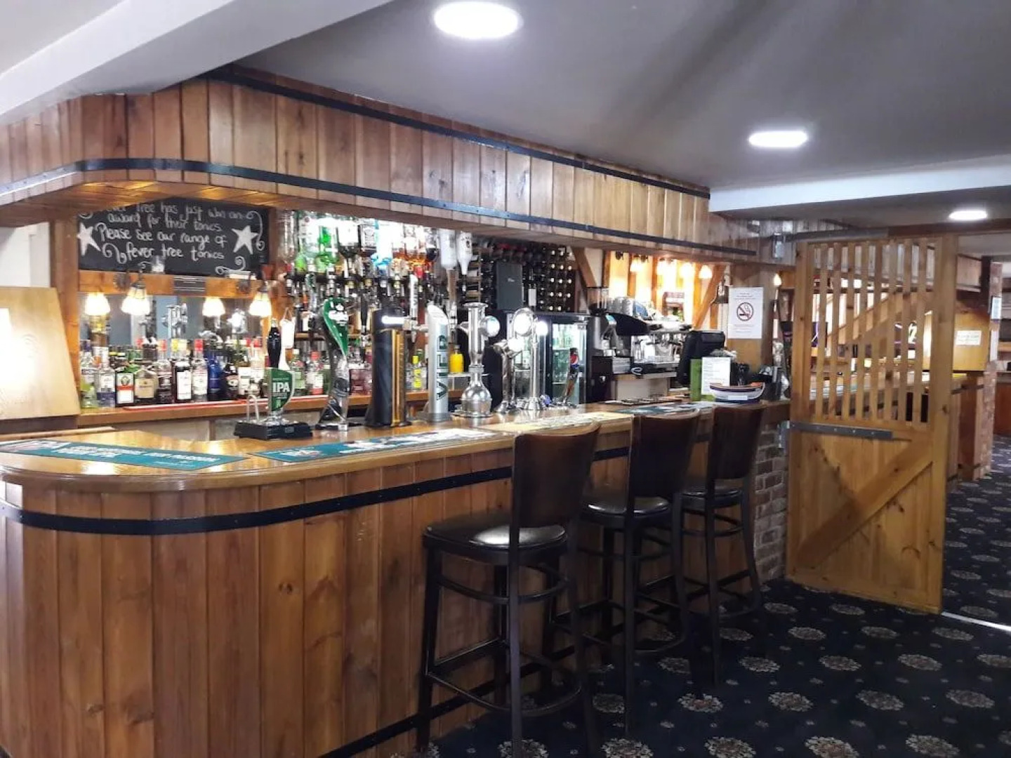 Timbers Country Lodge