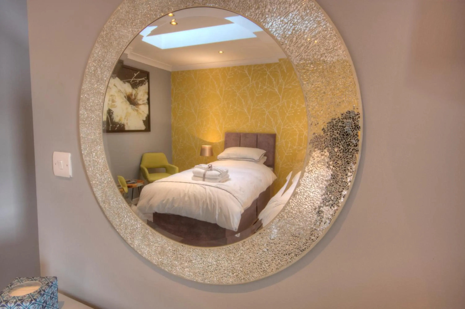 Thistle Apartment, Main street, Golspie