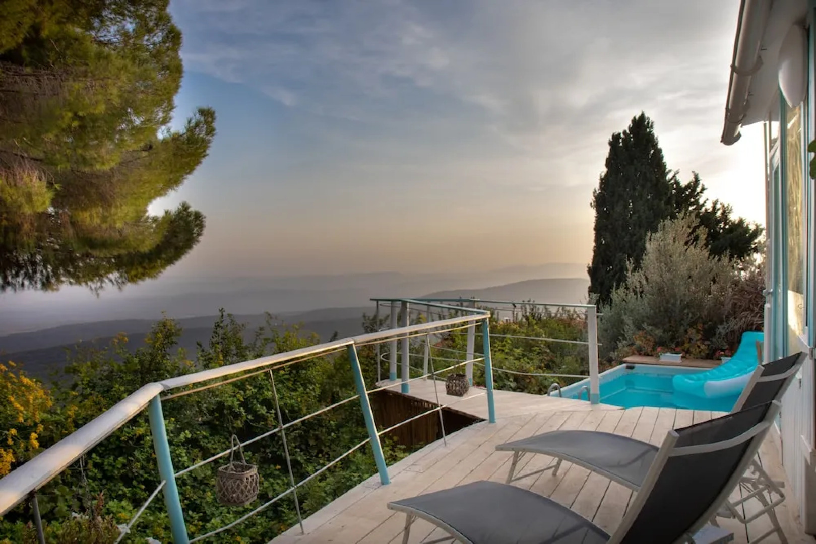 Lavender - Love & Dare