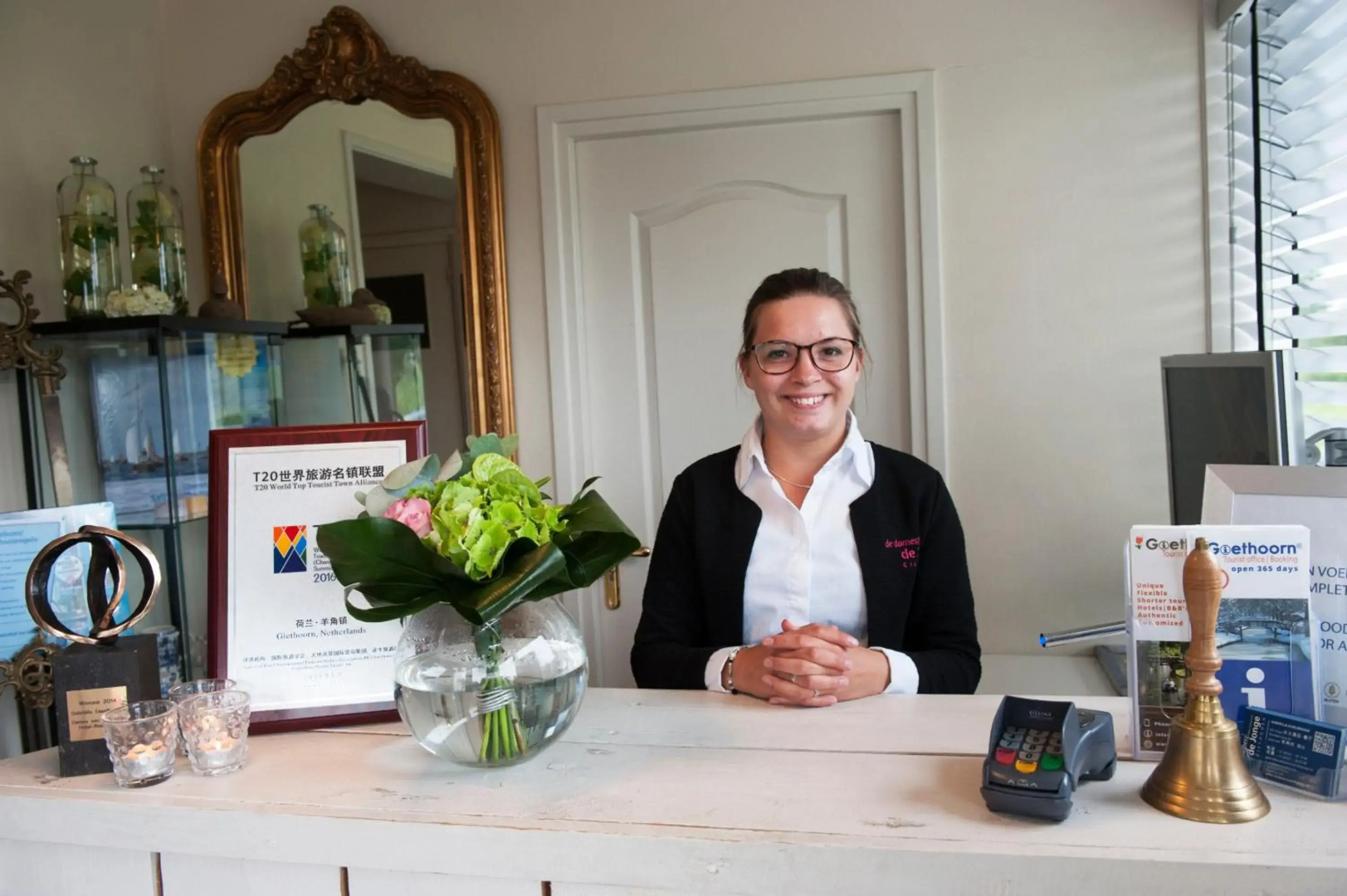 De Dames Van De Jonge Hotel Restaurant