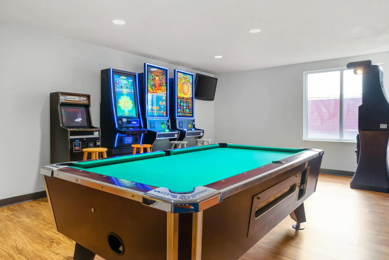 Comfort Inn & Suites Sheboygan I-43