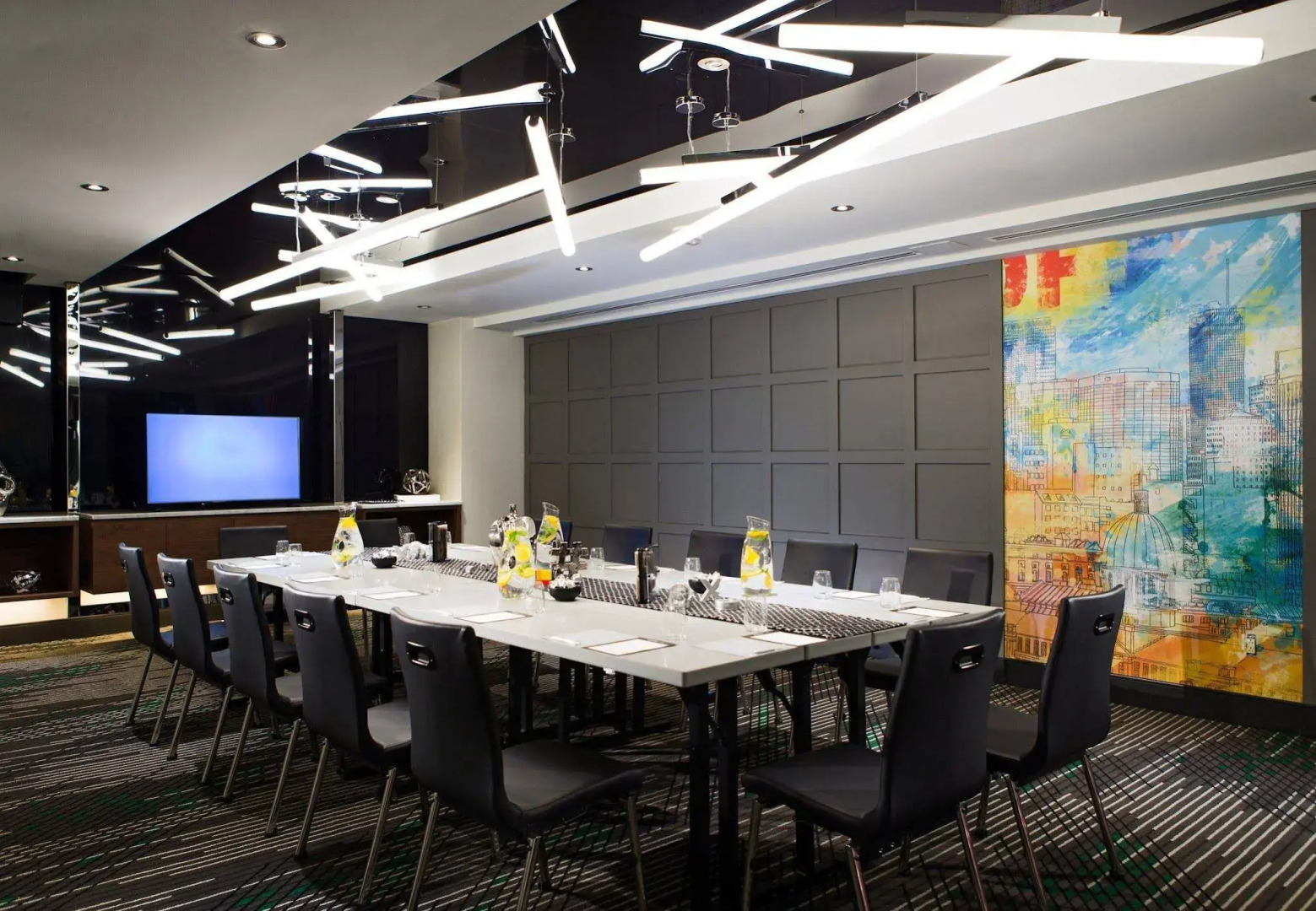 Renaissance Montreal Downtown Hotel