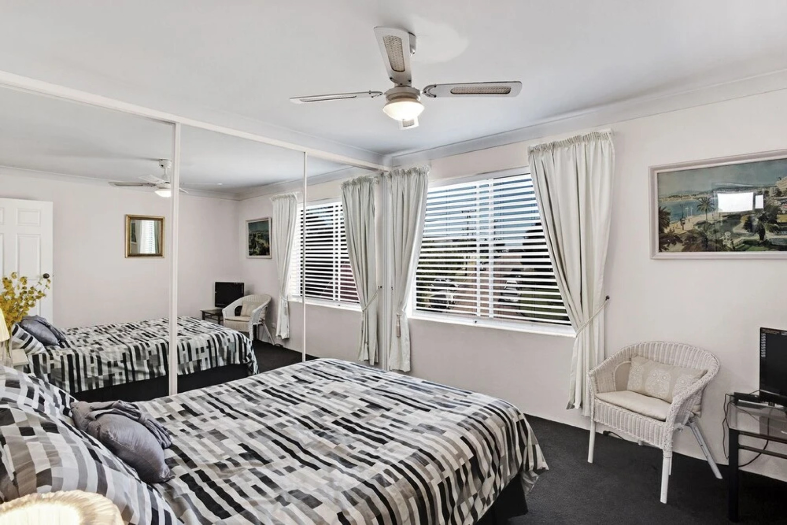 Laman Lodge, Unit 6, 15 Laman Street,