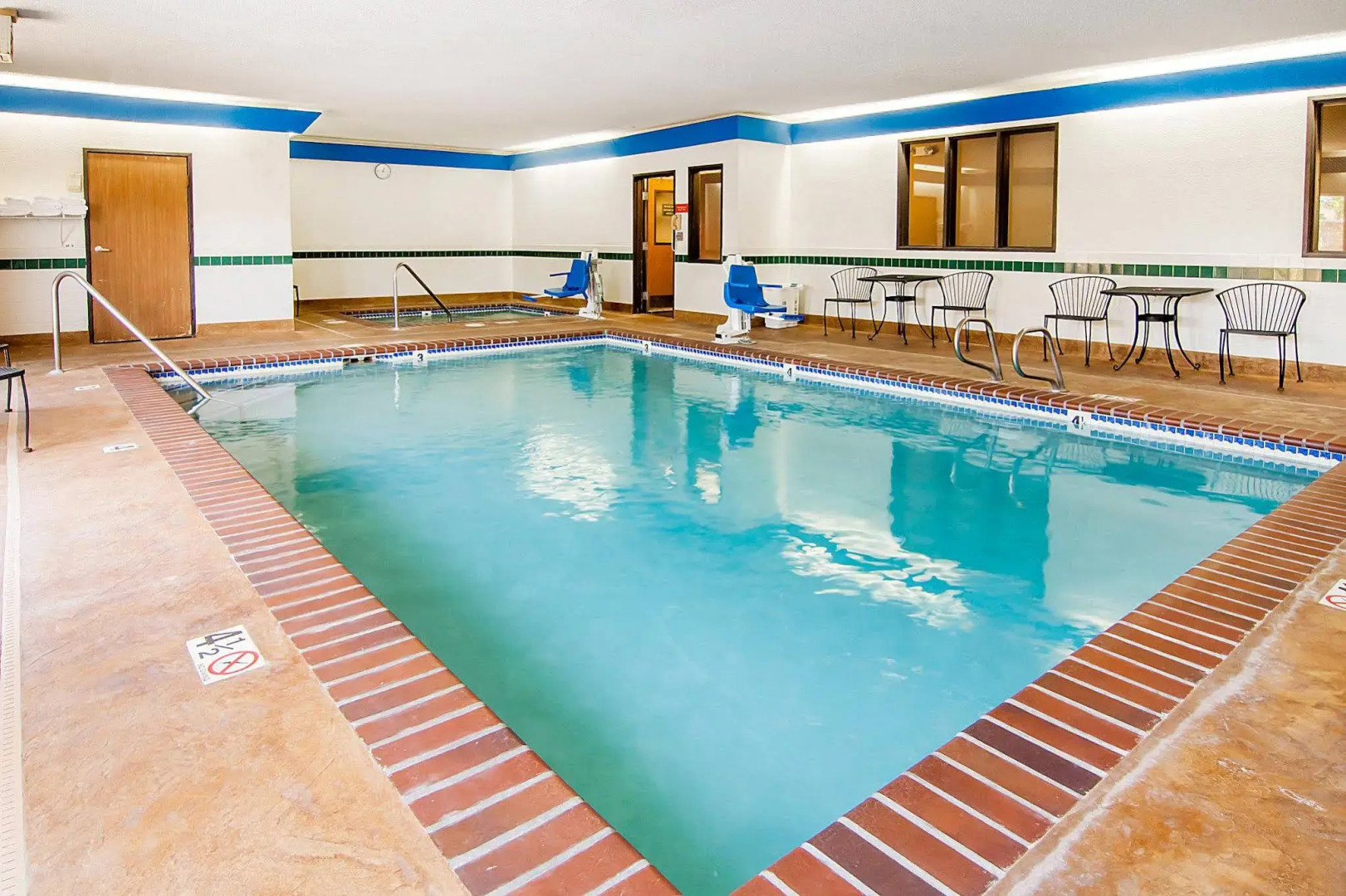 Comfort Inn Medford North