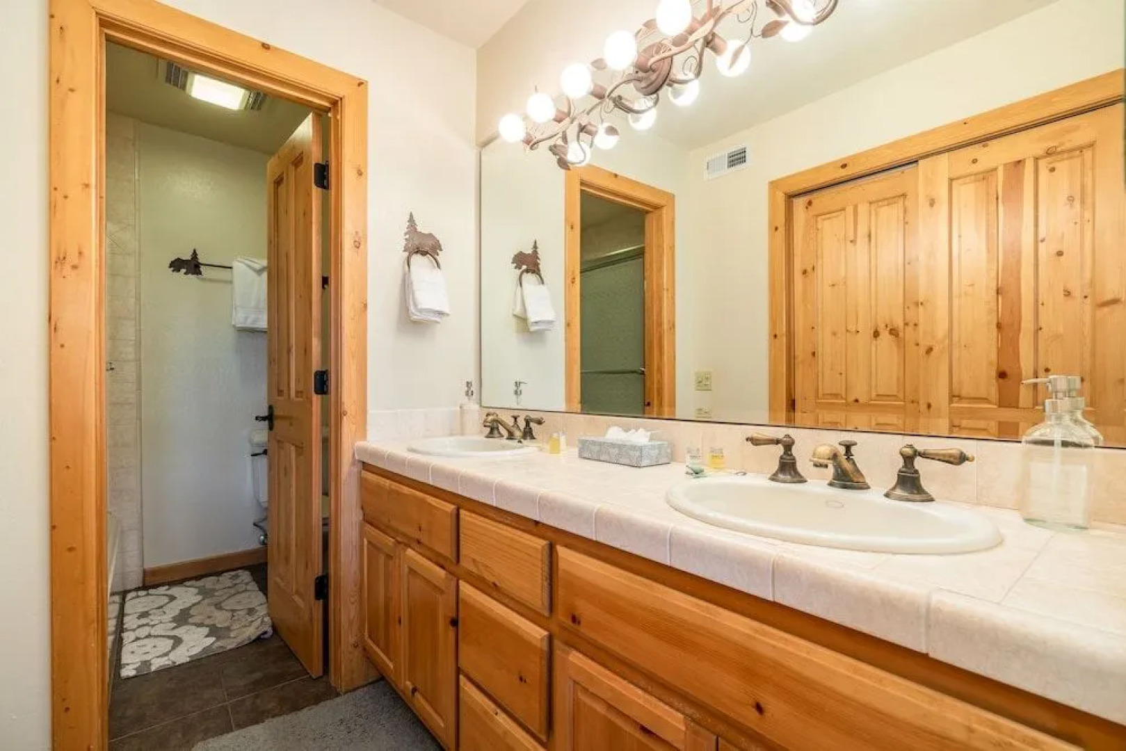 Clearview by Tahoe Mountain Properties