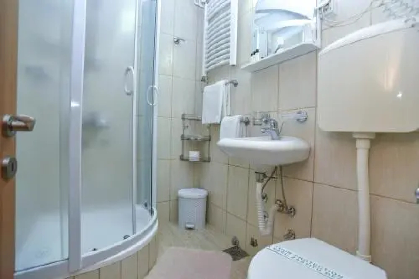 Apartments and Rooms Drago