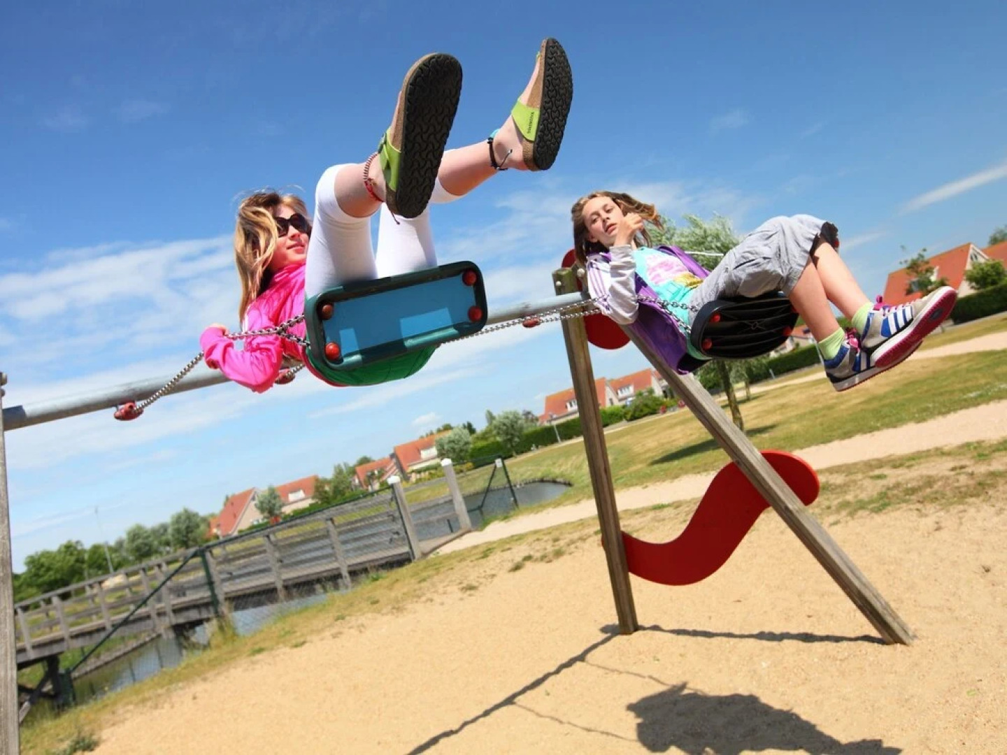 Detached, Well-Kept Holiday Home with Wifi, Beach at 500 M