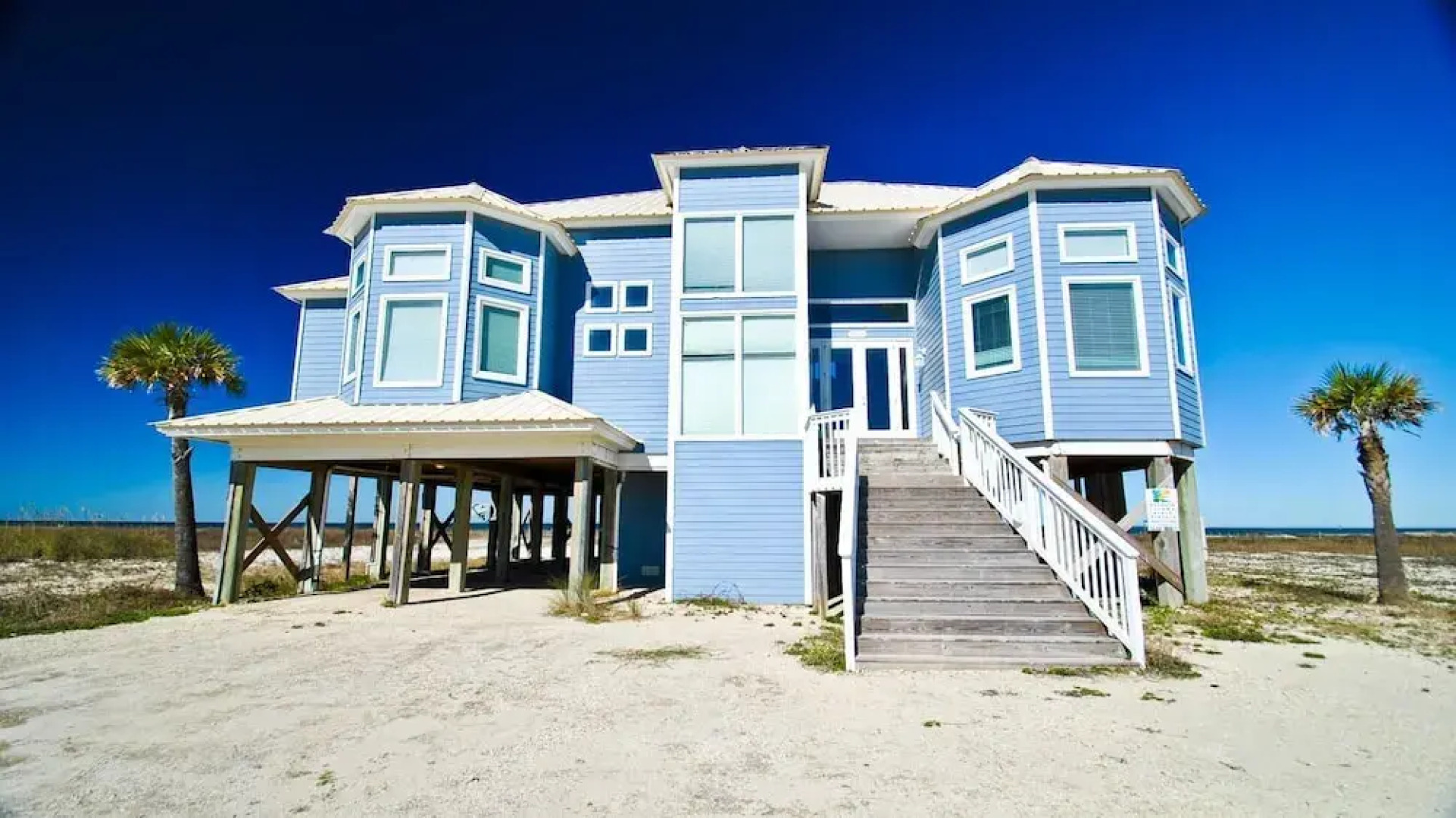 Tidal Wave - 2636 Bienville