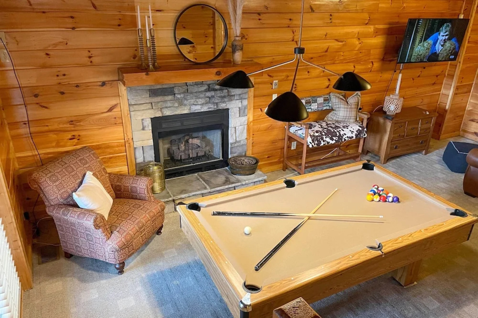 Pigeon Forge Cabin w/ Amazing Mountain Views!