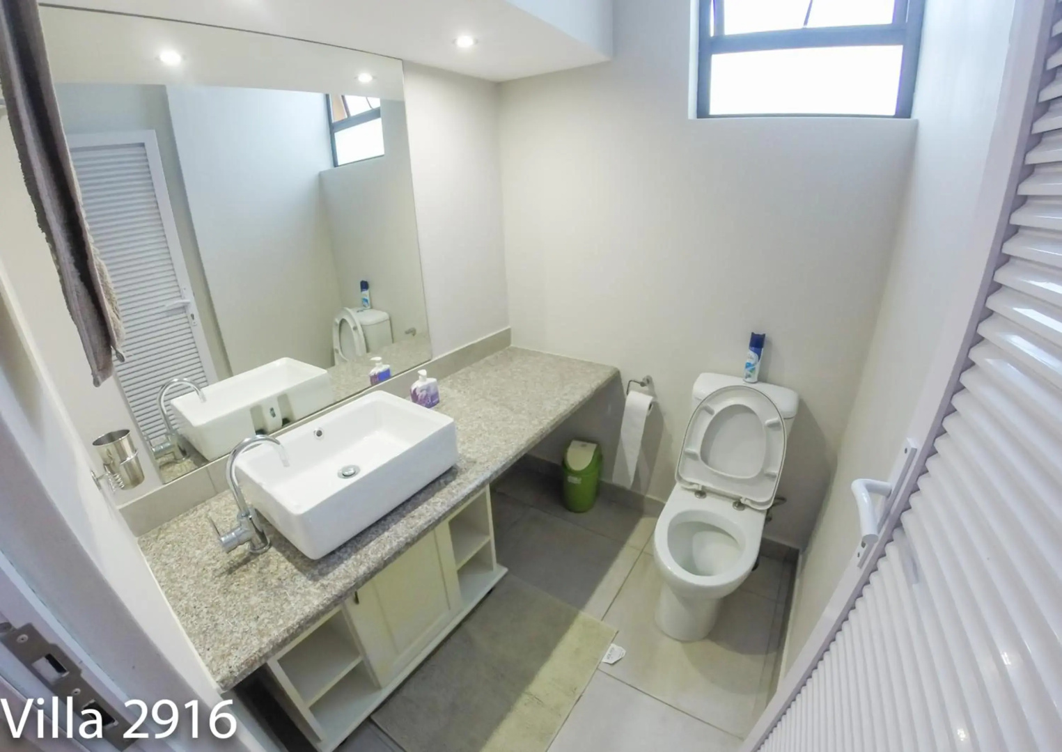 San Lameer Villa Rentals  3515