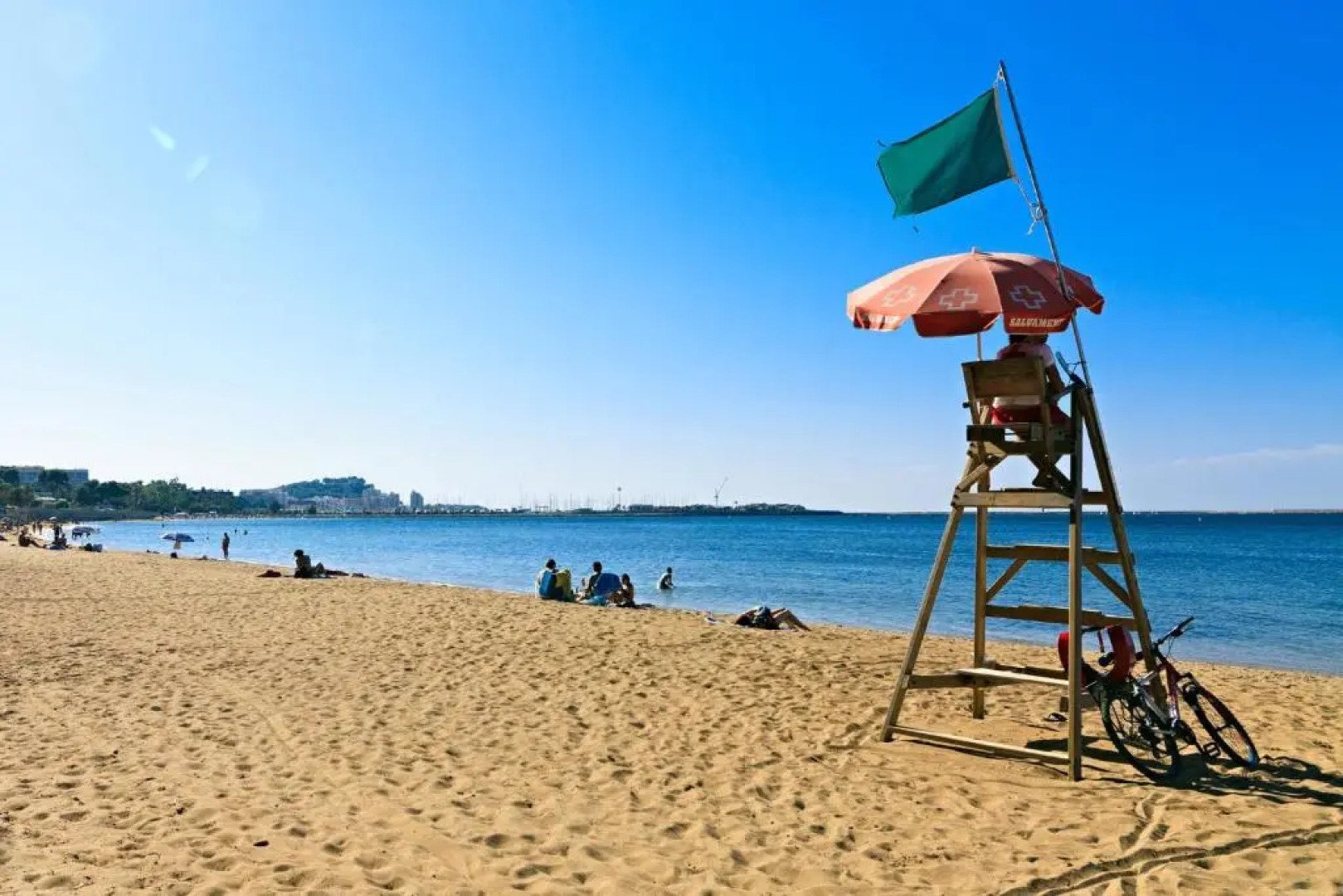 Apartamentos Bravosol